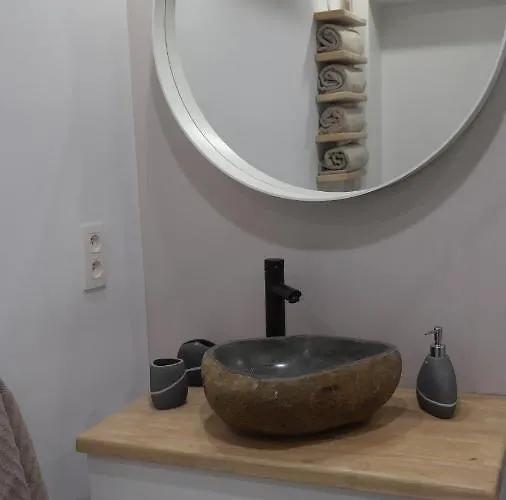 The Rooftop - A Trendy New With Airconditioning, Large Terrace & Free Parking Apartment Ostende