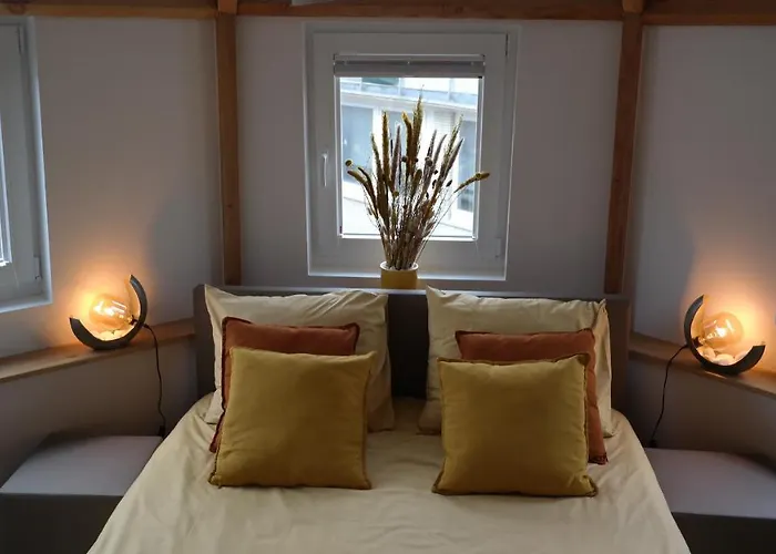 The Rooftop - A Trendy New With Airconditioning, Large Terrace & Free Parking Apartment Ostende