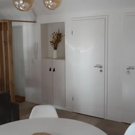 The Rooftop - A Trendy New With Airconditioning, Large Terrace & Free Parking Apartment Ostende