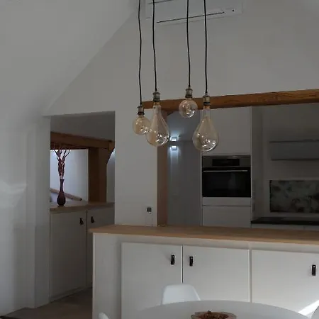 The Rooftop - A Trendy New With Airconditioning, Large Terrace & Free Parking Ostende