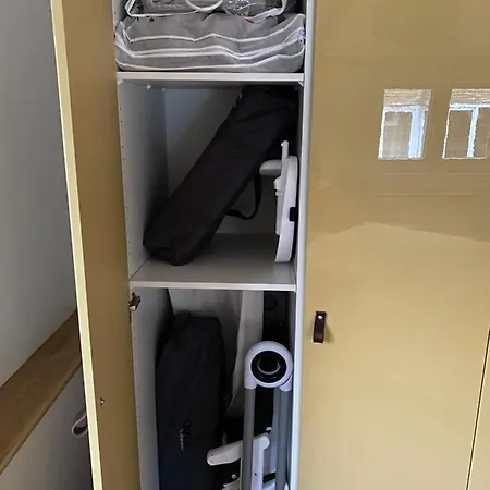 Apartment The Rooftop - A Trendy New With Airconditioning, Large Terrace & Free Parking