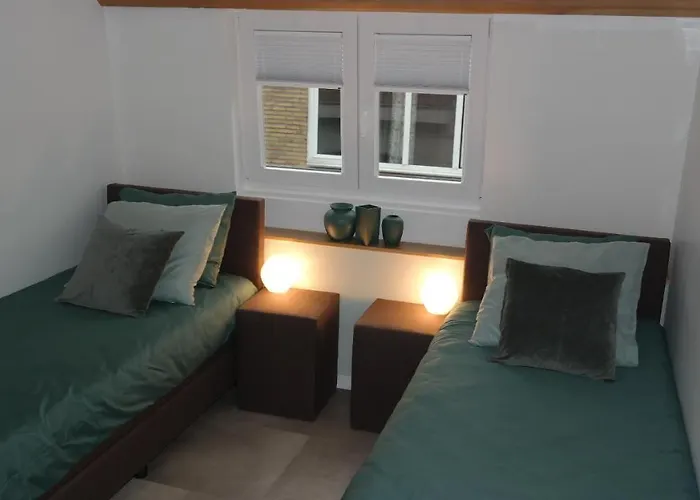 The Rooftop - A Trendy New With Airconditioning, Large Terrace & Free Parking Ostende