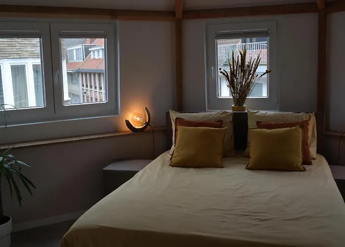 The Rooftop - A Trendy New With Airconditioning, Large Terrace & Free Parking Апартаменты *