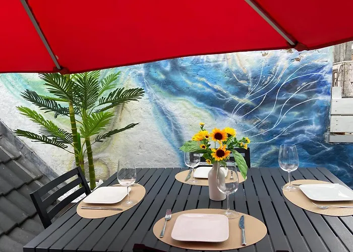 Appartement The Rooftop - A Trendy New With Airconditioning, Large Terrace & Free Parking